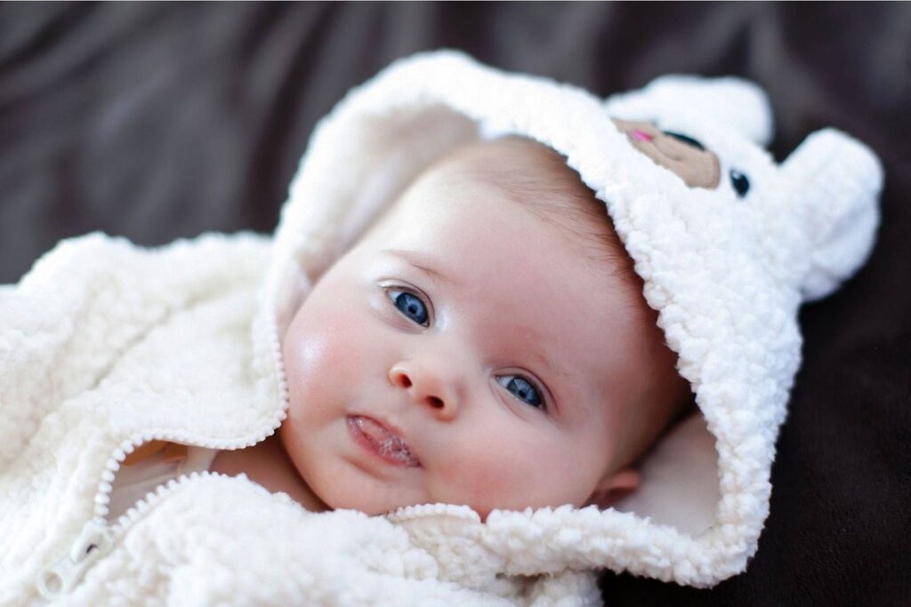 Modern & Trendy Girl Names That Start With A